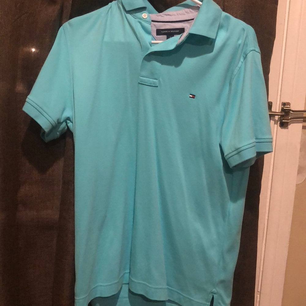 Tommy Hilfuger Polo - Picture 1 of 2